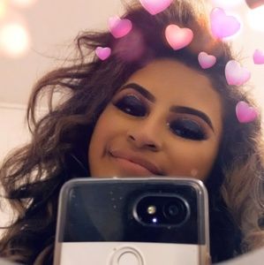 Meet your Posher, Lorena